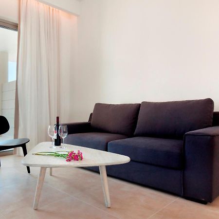 Gold Lagoon Kosher Hotel Paphos 外观 照片