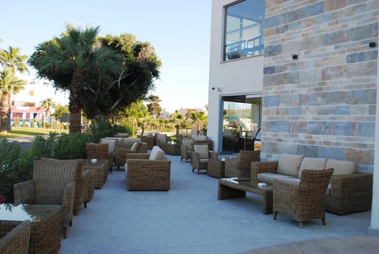 Gold Lagoon Kosher Hotel Paphos 外观 照片