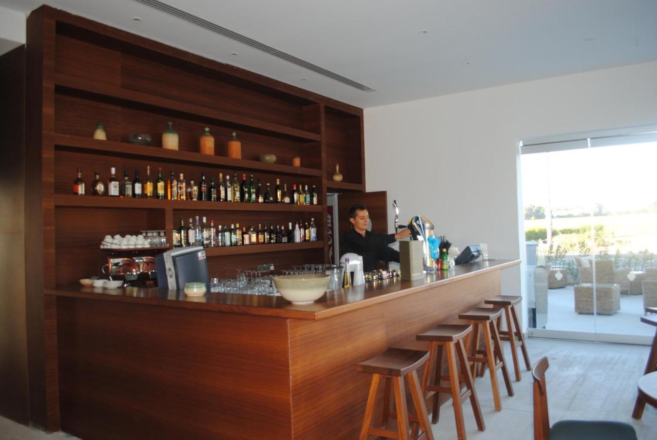 Gold Lagoon Kosher Hotel Paphos 外观 照片