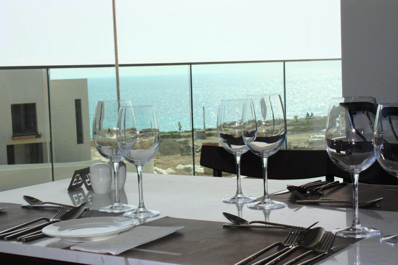 Gold Lagoon Kosher Hotel Paphos 外观 照片