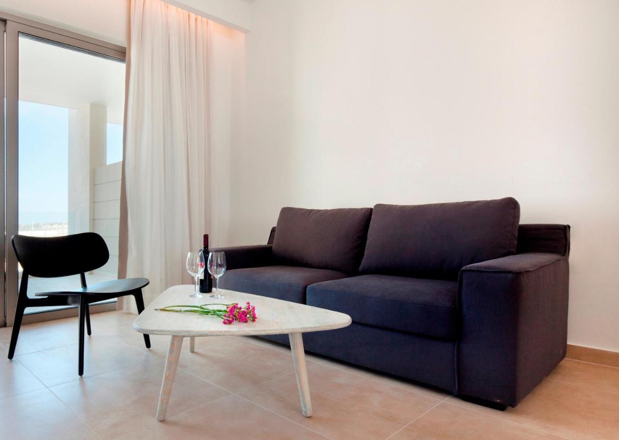 Gold Lagoon Kosher Hotel Paphos 外观 照片