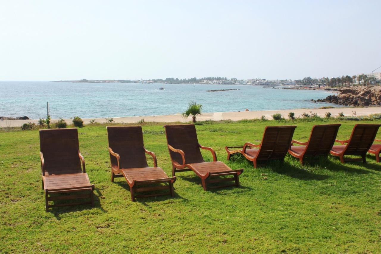 Gold Lagoon Kosher Hotel Paphos 外观 照片