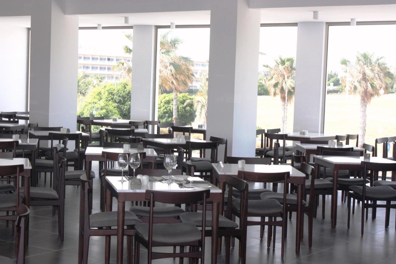 Gold Lagoon Kosher Hotel Paphos 外观 照片