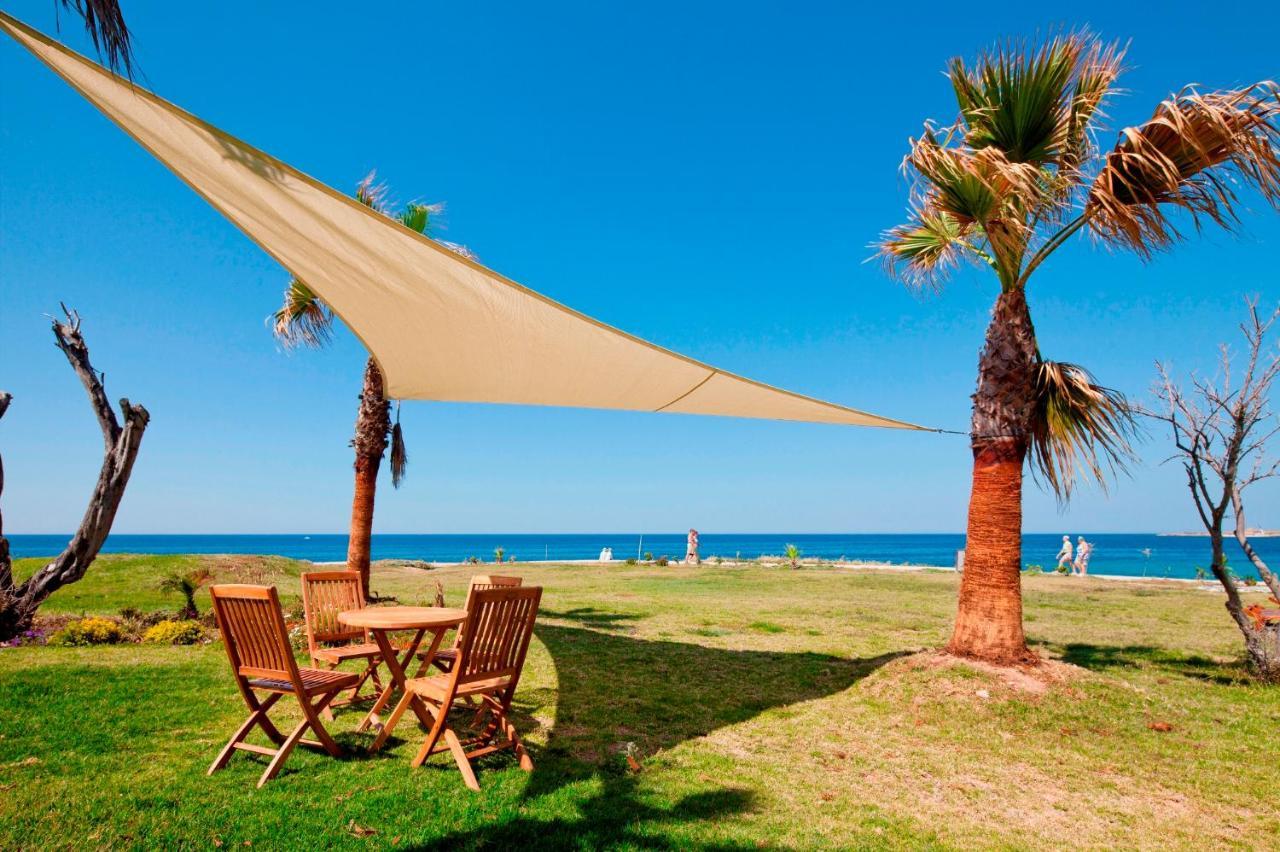 Gold Lagoon Kosher Hotel Paphos 外观 照片