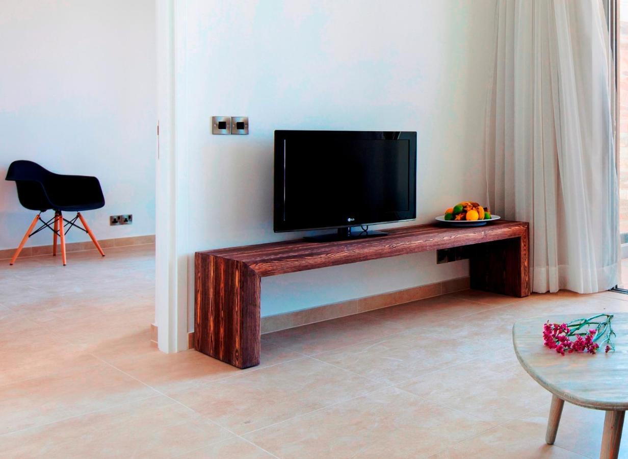 Gold Lagoon Kosher Hotel Paphos 外观 照片
